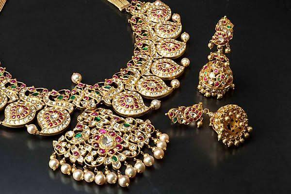 What Makes Indian Jewelry Unique?